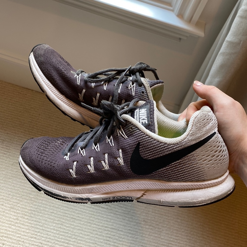 Womens Nike sneakers